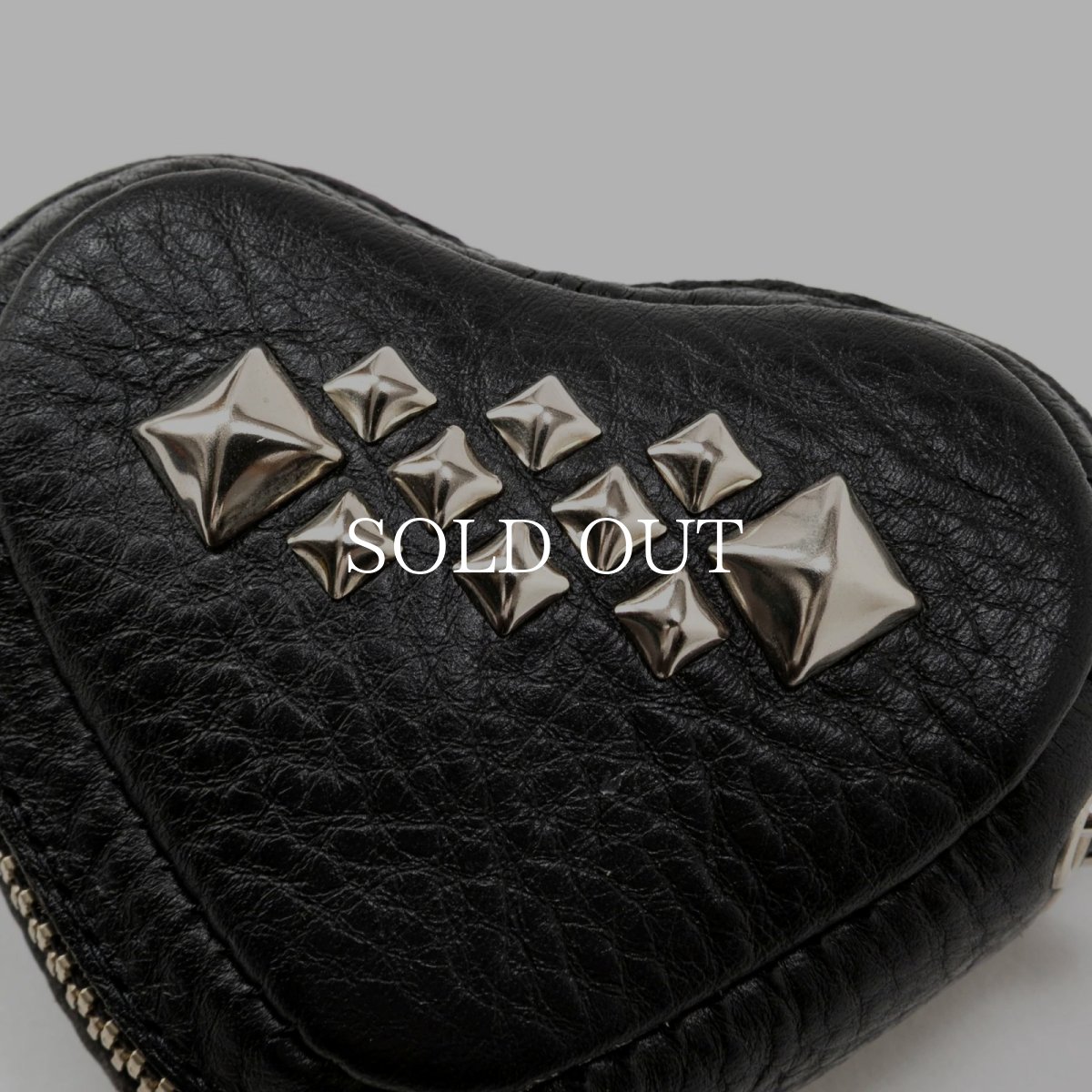 画像3: CALEE  STUDS LEATHER MULTI CASE (3)
