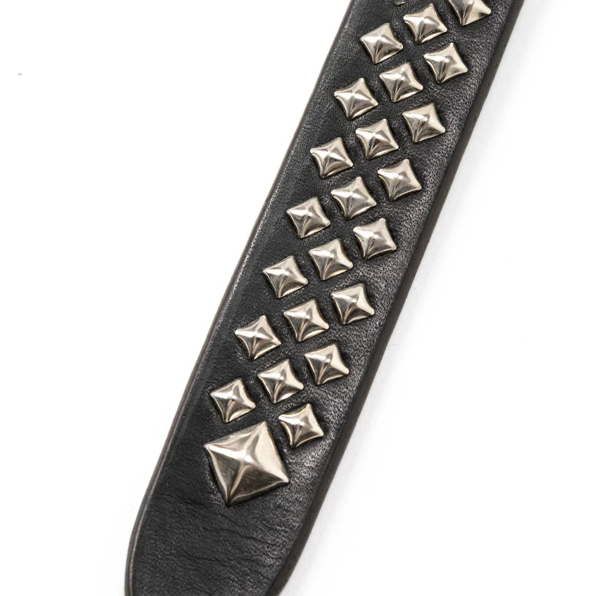 画像3: CALEE  STUDS LEATHER KEY RING ＜TYPE B＞ (3)