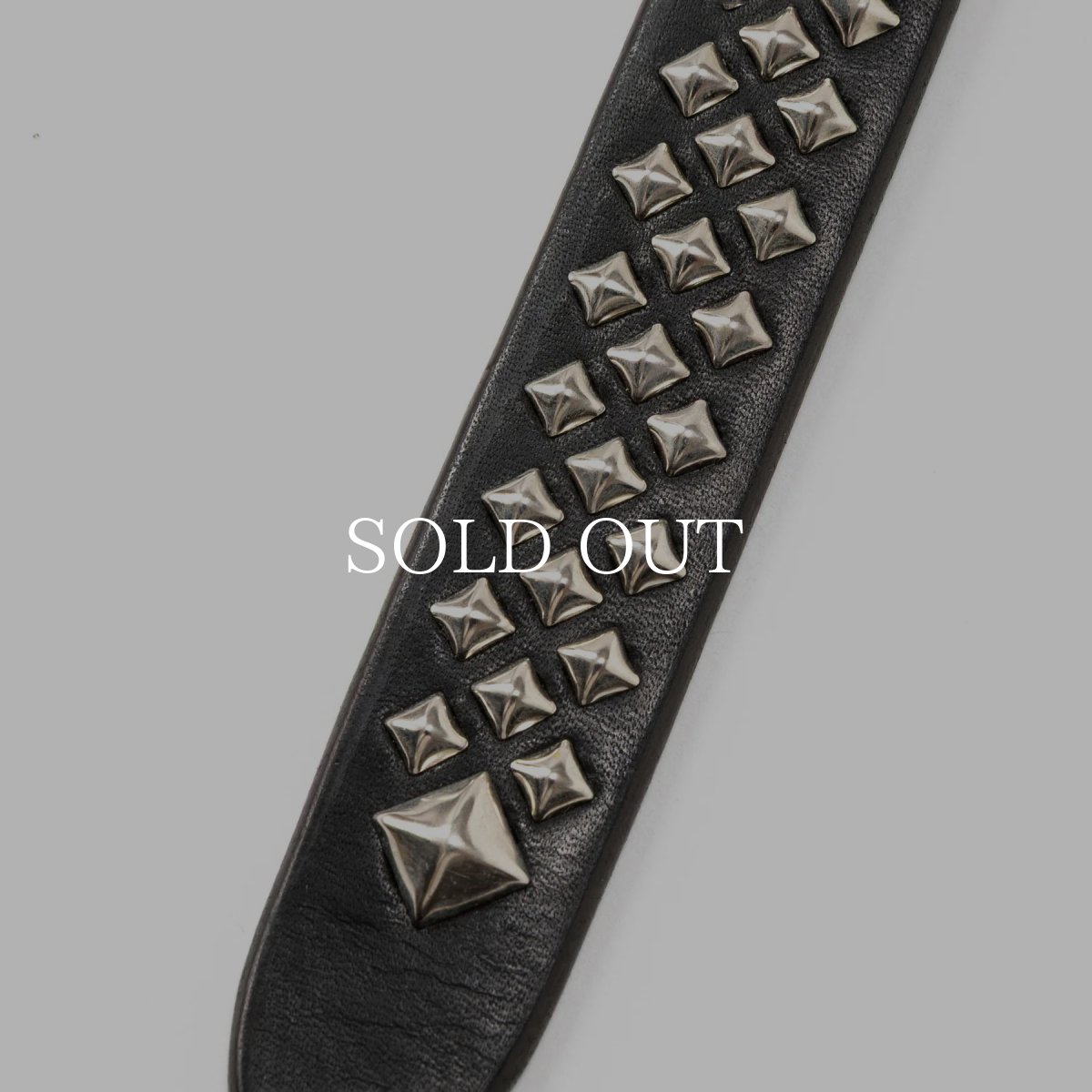 画像3: CALEE  STUDS LEATHER KEY RING ＜TYPE B＞ (3)