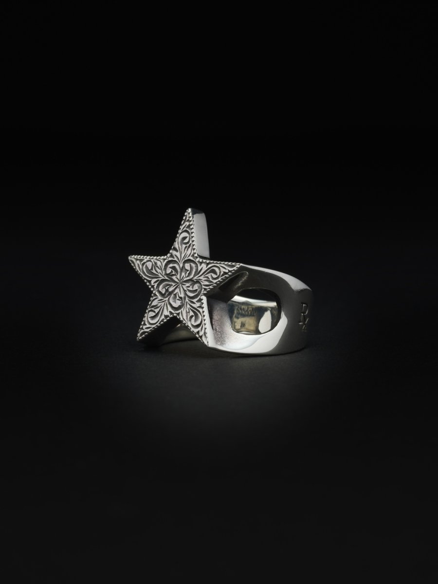 画像2: ANTIDOTE BUYERS CLUB   Engraved Star Ring (2)