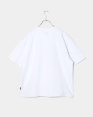 画像2: APPLEBUM  “Squad” T-shirt (2)