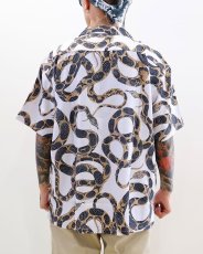 画像4: CALEE  ALLOVER SNAKE PATTERN S/S SH (4)