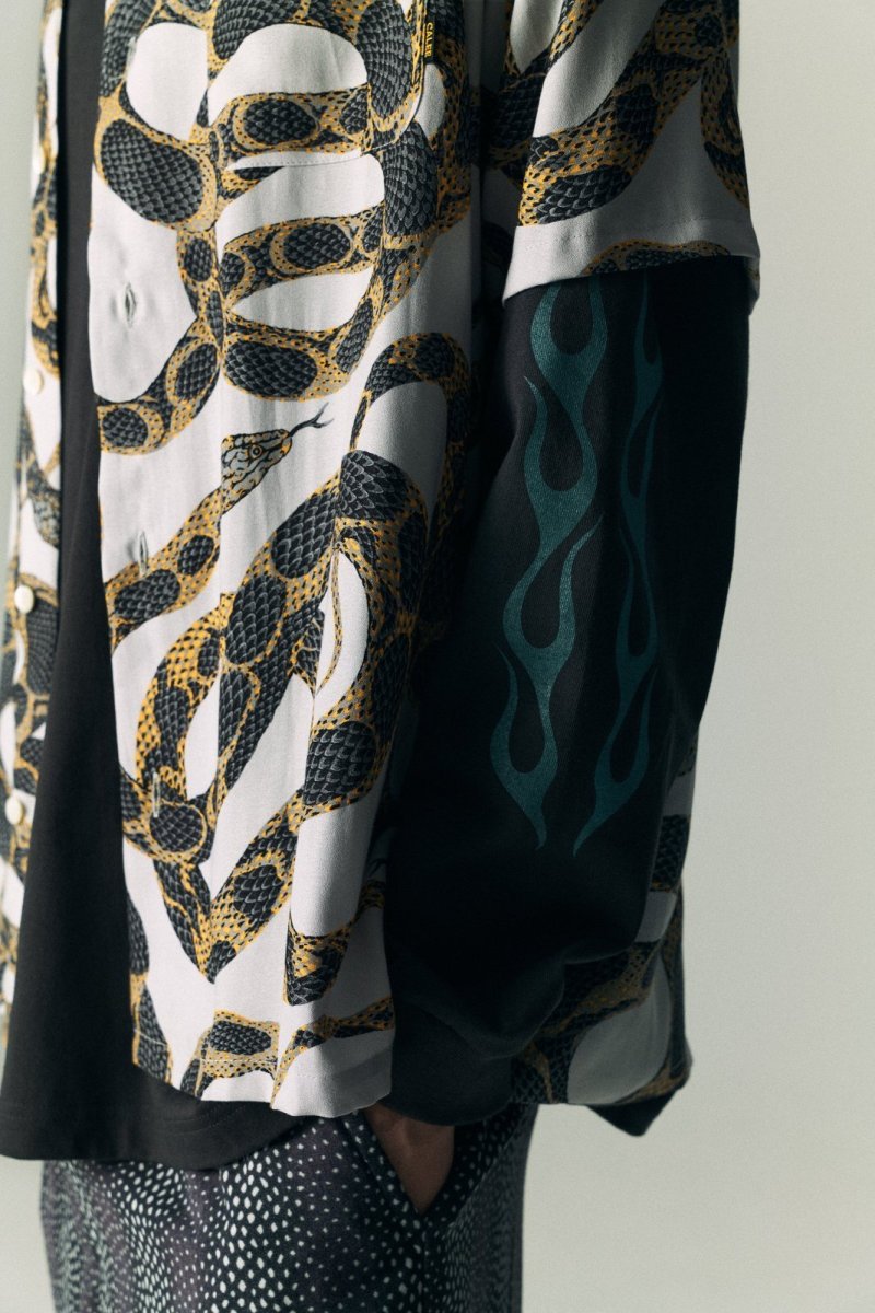 画像11: CALEE  ALLOVER SNAKE PATTERN S/S SH (11)