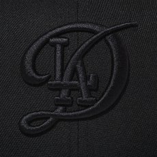 画像3: NEW ERA  59FIFTY World Series Champion 2025 ロサンゼルス・ドジャース シティーコネクトロゴ ブラック (3)