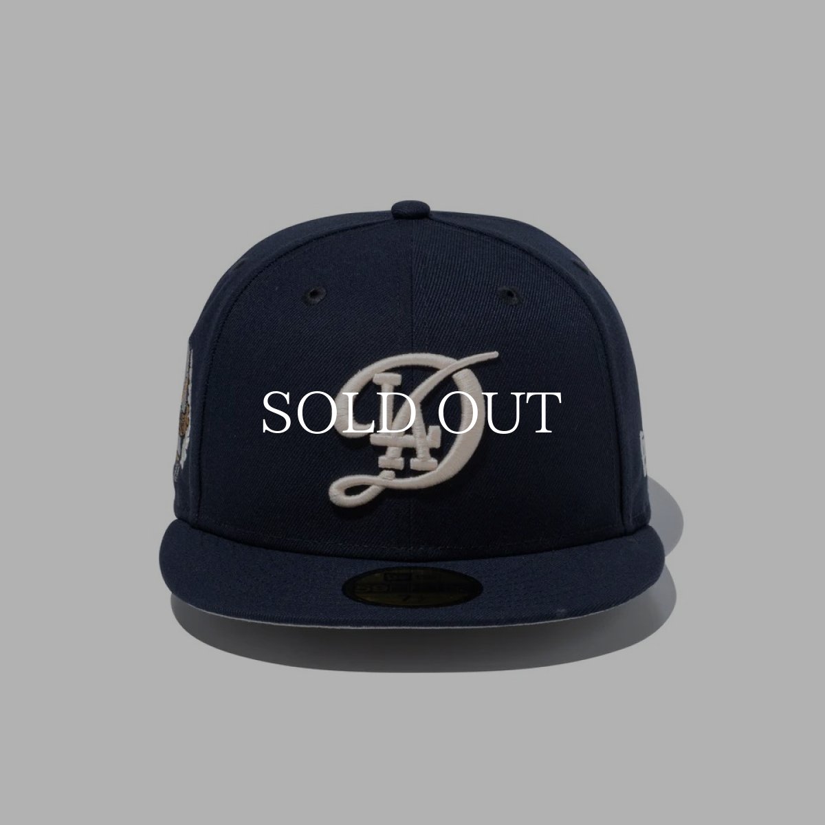 画像7: NEW ERA  59FIFTY World Series Champion 2025 ロサンゼルス・ドジャース シティーコネクトロゴ ナイトシフトネイビー (7)