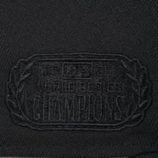 画像4: NEW ERA  59FIFTY World Series Champion 2025 ロサンゼルス・ドジャース ブラック (4)