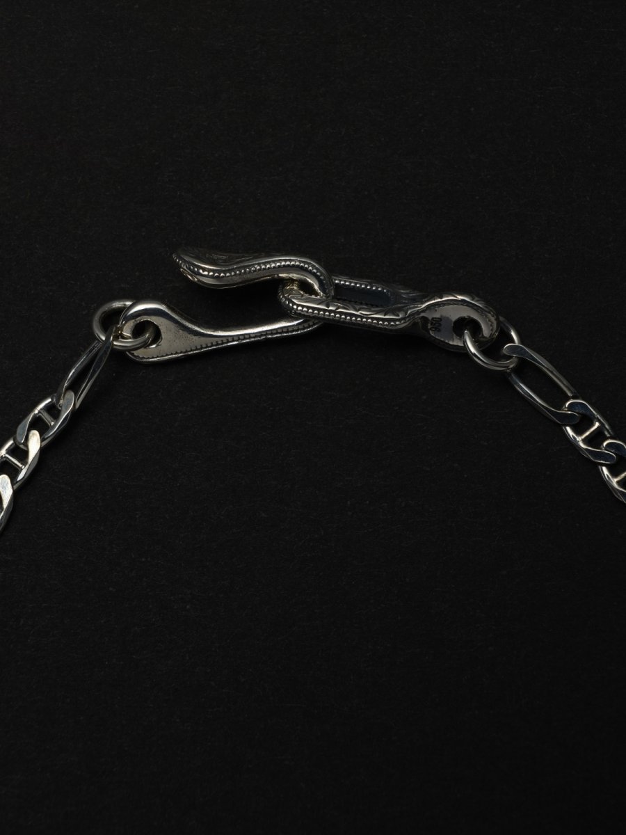 画像2: ANTIDOTE BUYERS CLUB   Stud Link Figaro Narrow Chain Bracelet (2)