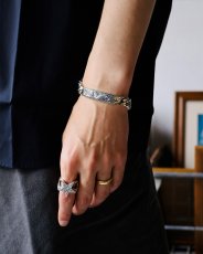 画像4: ANTIDOTE BUYERS CLUB   Engraved ID Miami Chain Bracelet (4)