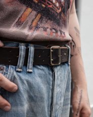 画像6: ANACHRONORM  DOUBLE PIN LEATHER BELT (6)