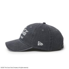 画像2: NEW ERA  9TWENTY Coca-Cola コカ・コーラ アシッドウォッシュ ダークグレー (2)