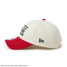 画像2: NEW ERA  9FORTY Coca-Cola コカ・コーラ クロームホワイト/スカーレット (2)