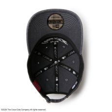 画像7: NEW ERA  9TWENTY Coca-Cola コカ・コーラ アシッドウォッシュ ダークグレー (7)