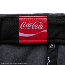画像9: NEW ERA  9TWENTY Coca-Cola コカ・コーラ アシッドウォッシュ ダークグレー (9)
