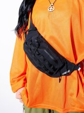 画像2: CMF OUTDOOR GARMENT  FANNY PAC COEXIST (2)