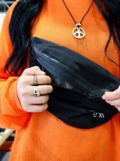 画像4: CMF OUTDOOR GARMENT  FANNY PAC 2 COEXIST (4)