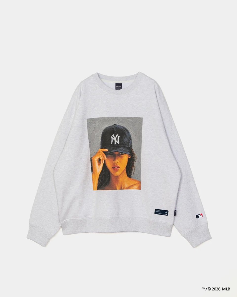 画像1: APPLEBUM  “YANKEES GIRL” Crew Sweat (1)