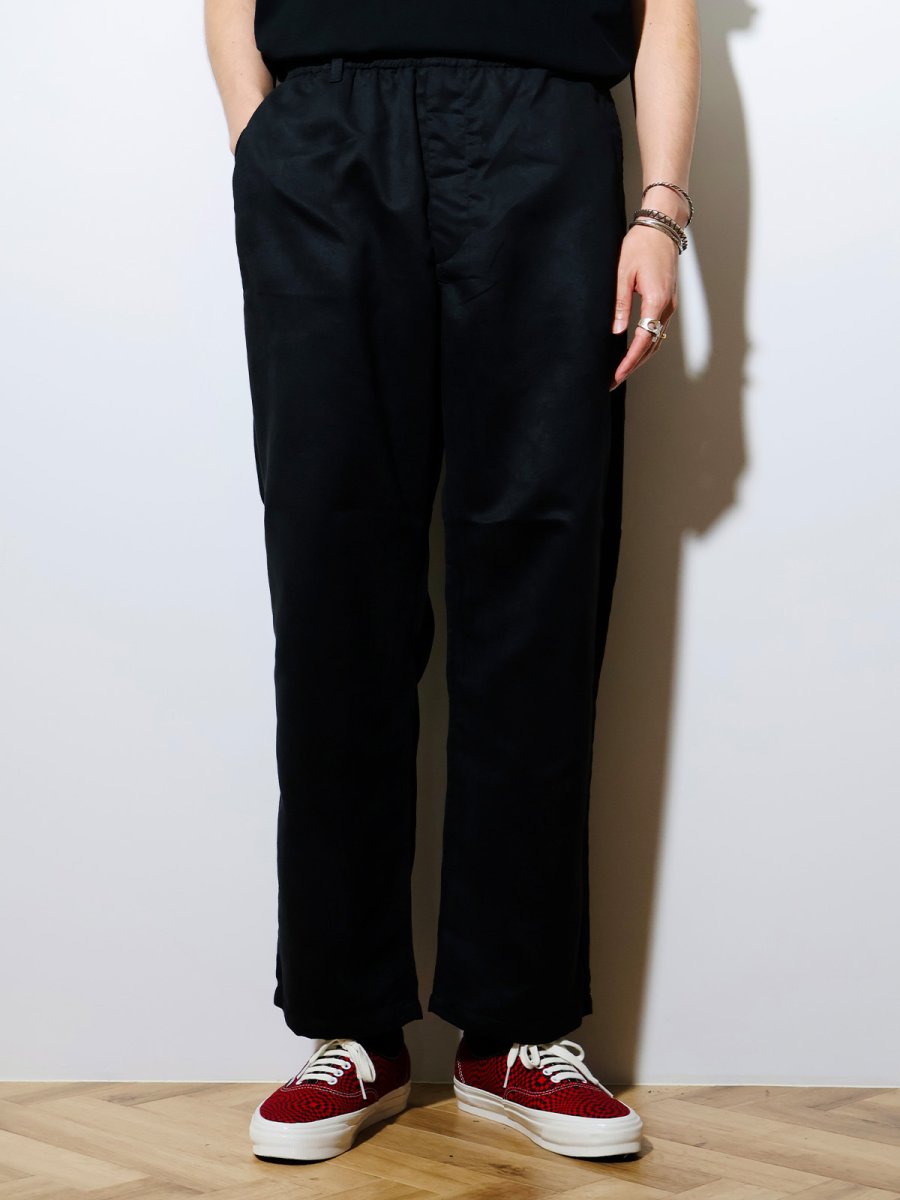 画像2: CALEE  FAUX SUEDE RELAX PANTS (2)