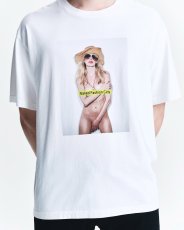 画像8: MINEDENIM  Mike Dowson Naked Summer Girl Photo Tee by Stie-lo (8)