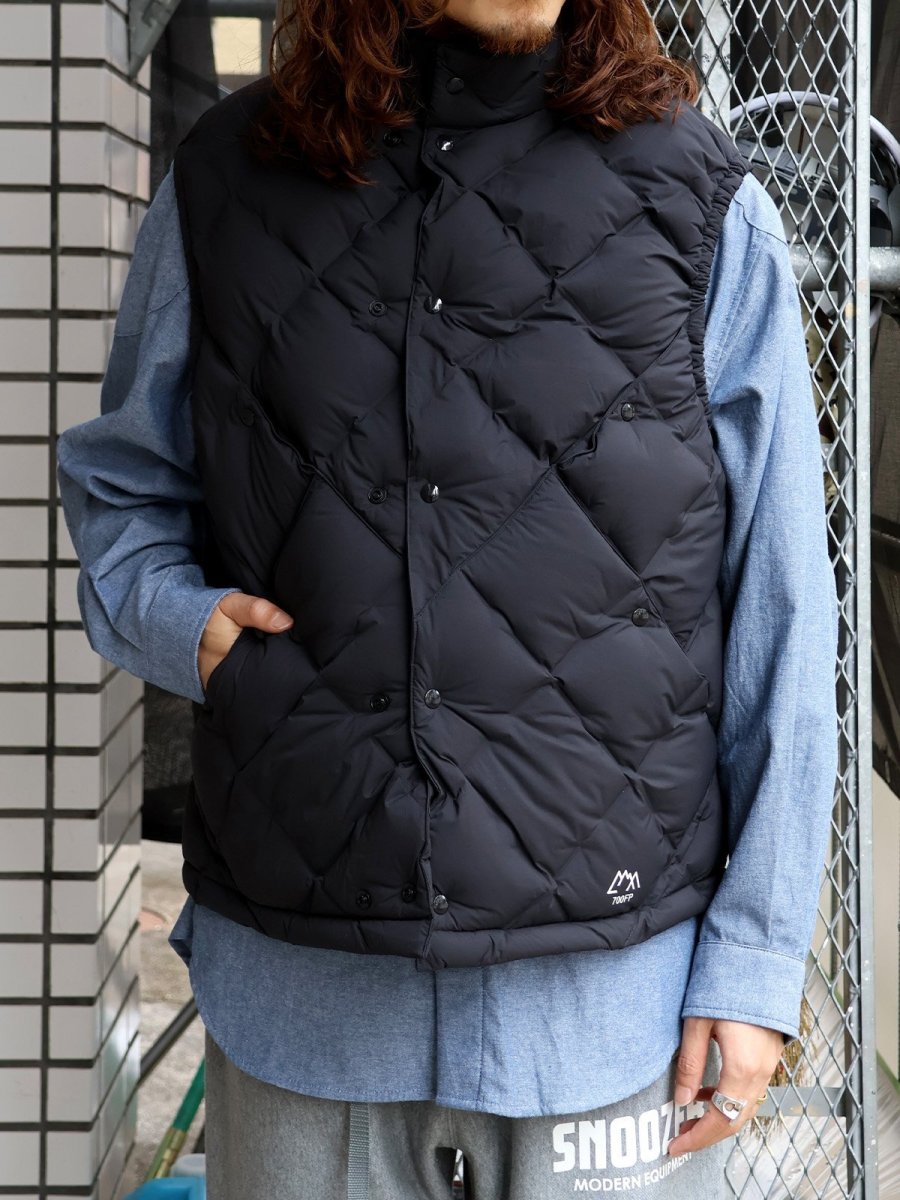 画像2: CMF OUTDOOR GARMENT  CMF WOVEN DOWN VEST (2)