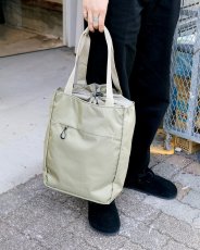 画像7: nonnative  DWELLER TOTE NYLON OXFORD (7)