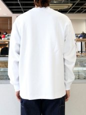 画像4: NEW ERA  長袖 ワッフル Tシャツ Direction by Takayuki Ohashi Dog ホワイト | アウトドア (4)