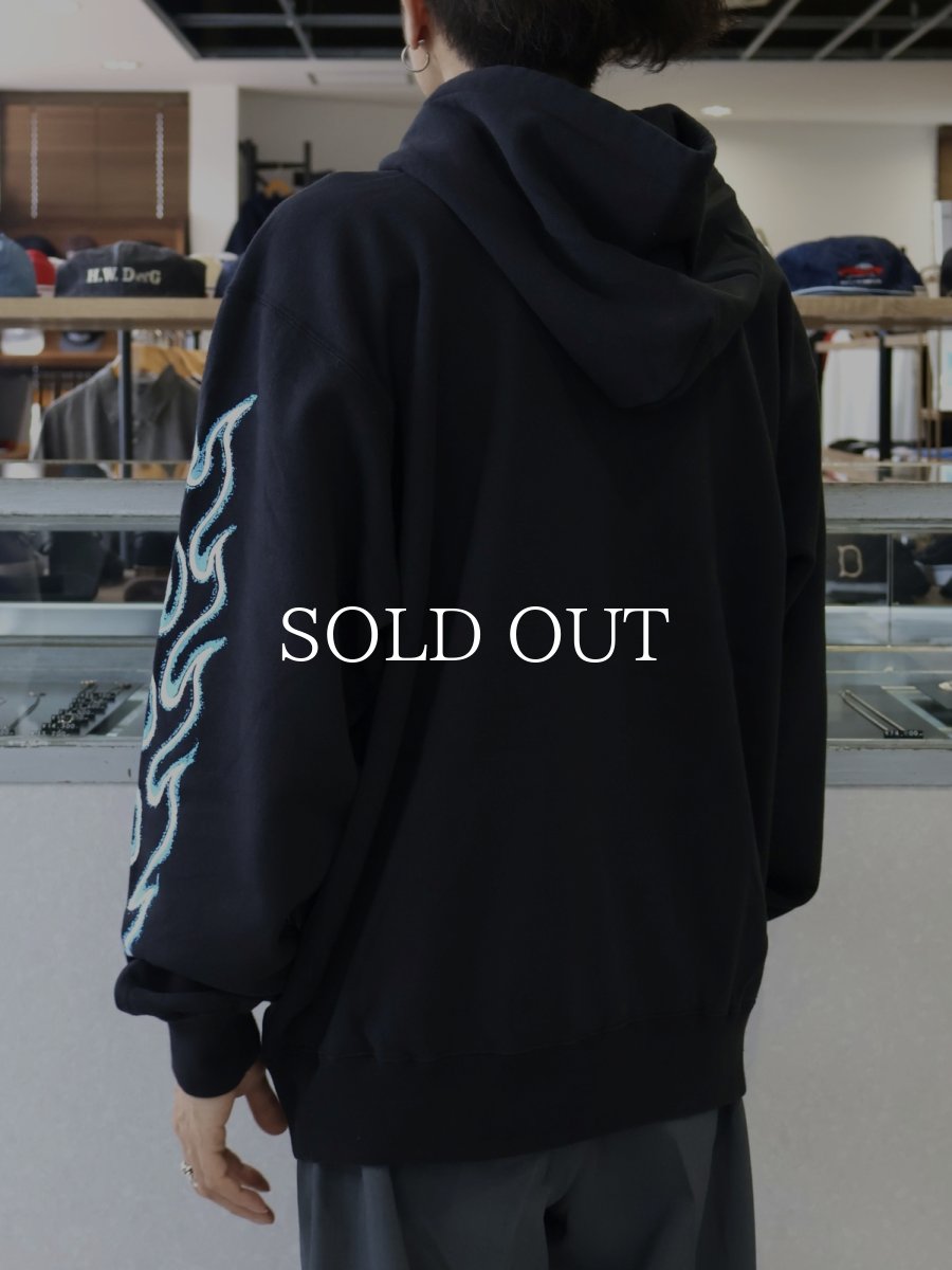 画像4: CHALLENGER  FLAME HOODIE (4)
