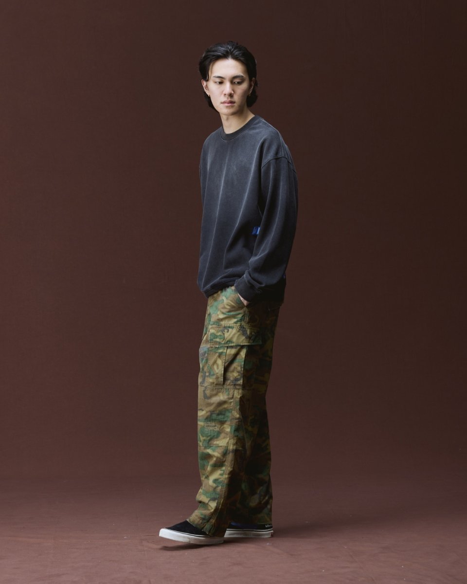 画像7: Liberaiders  GARMENT DYED CREWNECK (7)