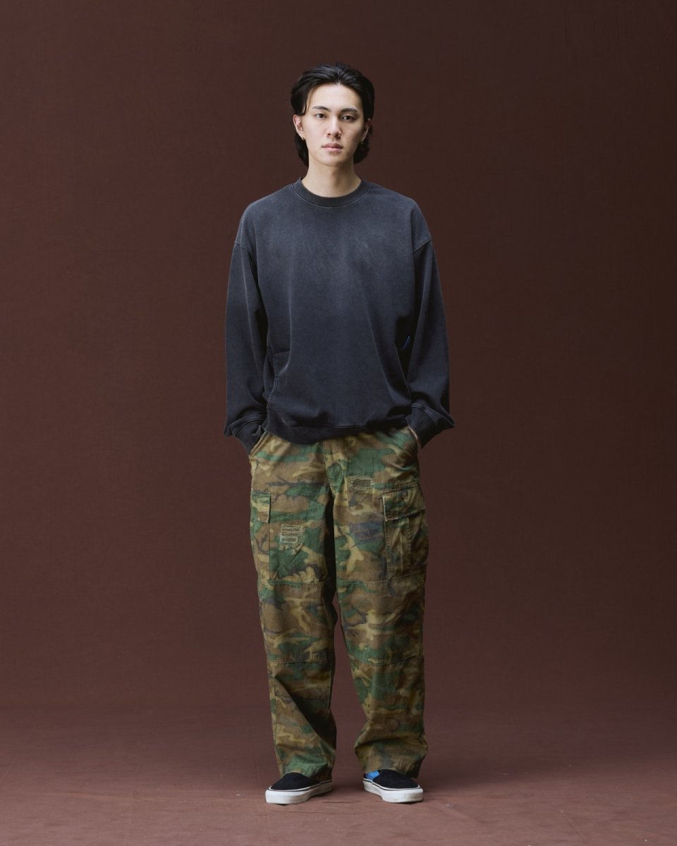 画像5: Liberaiders  GARMENT DYED CREWNECK (5)