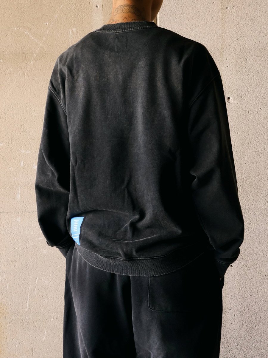画像4: Liberaiders  GARMENT DYED CREWNECK (4)