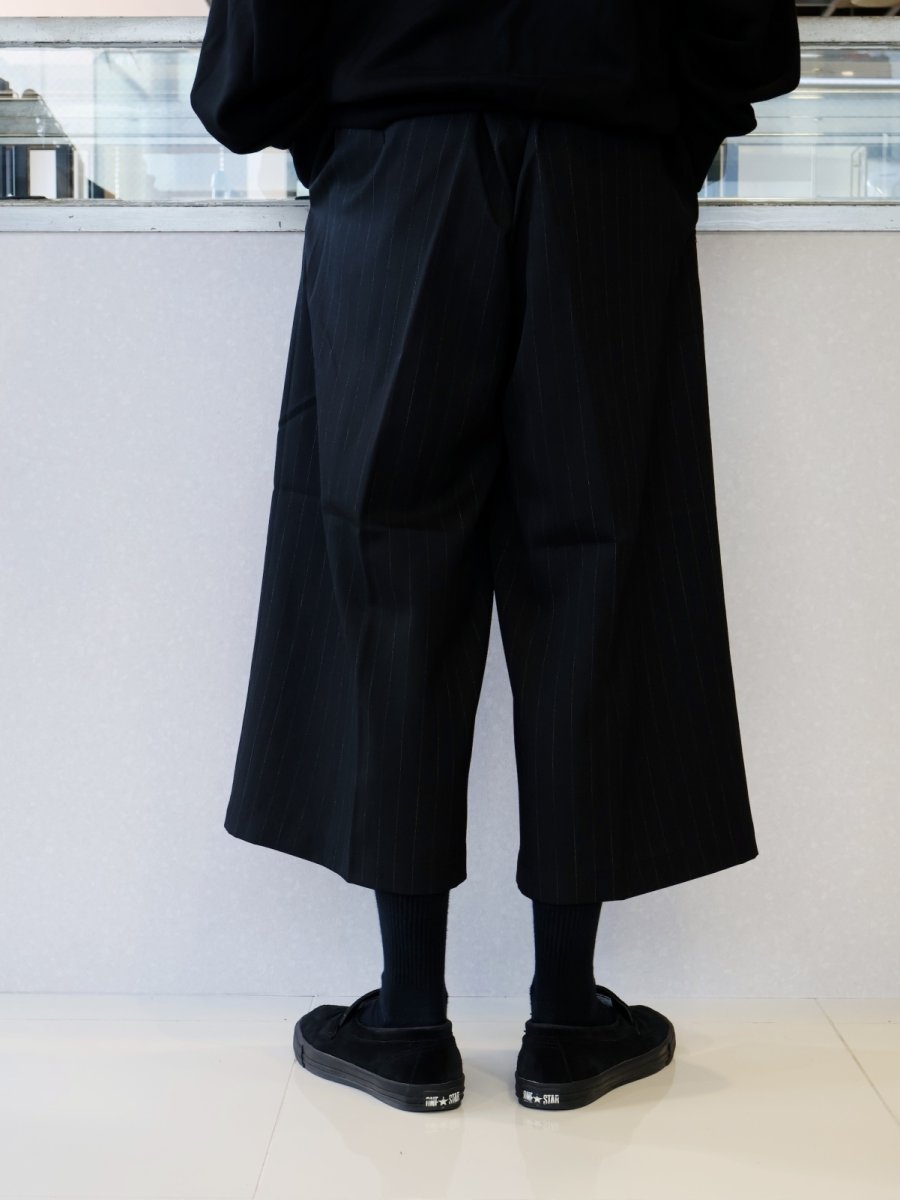 画像3: COOTIE PRODUCTIONS   Wool Gabardine Shin Cut Easy Trousers (3)