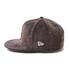 画像2: NEW ERA  59FIFTY Faded Corduroy ニューヨーク・ヤンキース ネイビー (2)