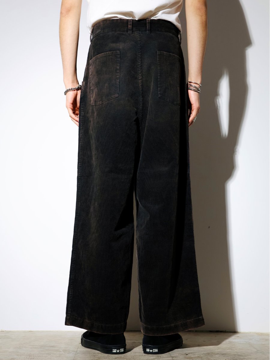 画像4: ANACHRONORM  CORDUROY TUCK WIDE PANTS (4)