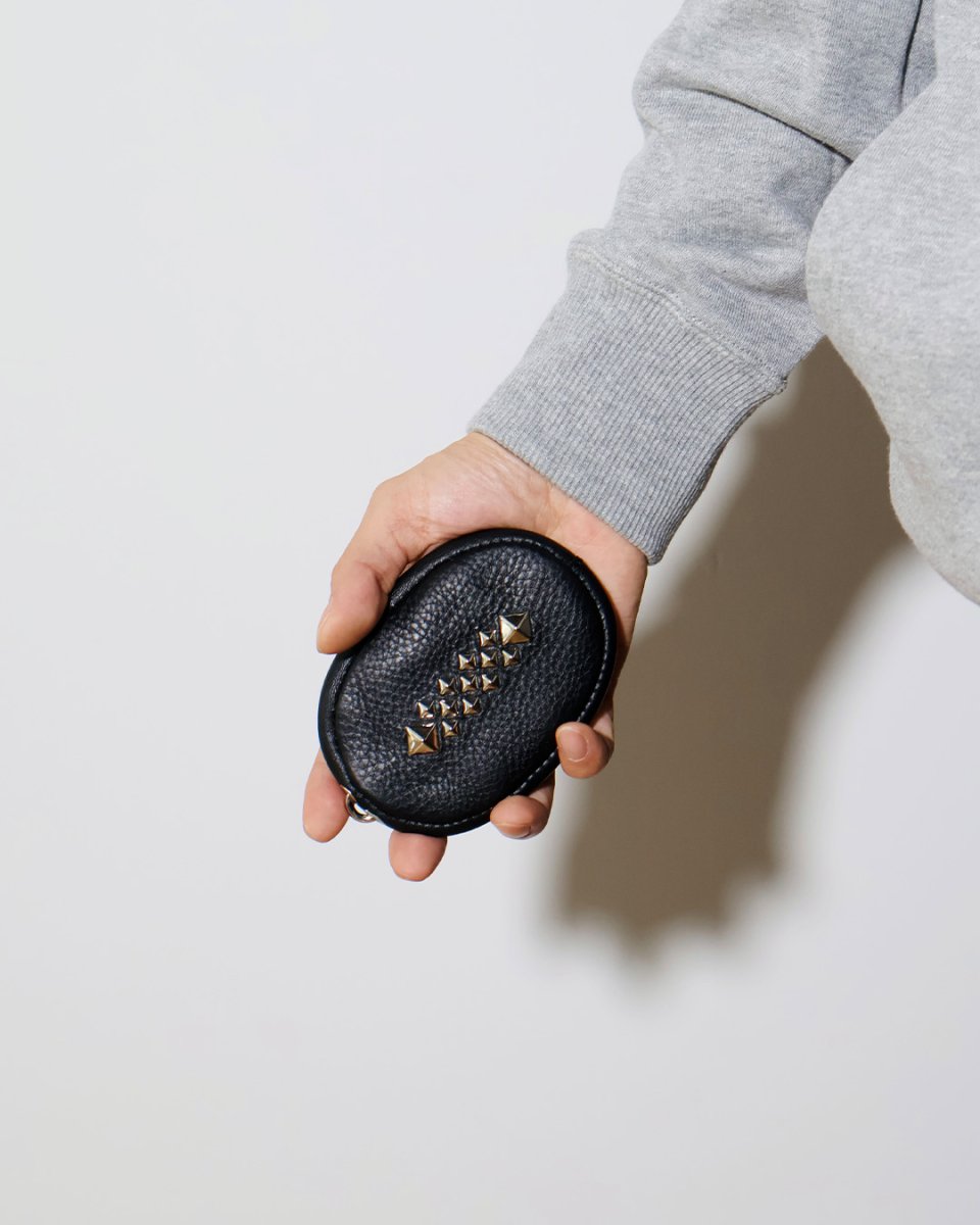 画像3: CALEE  STUDS LEATHER ZIP COIN CASE (3)