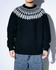 画像2: nonnative  EXPLORER HAND-KNIT CREW SWEATER LINCOLN WOOL YARN (2)