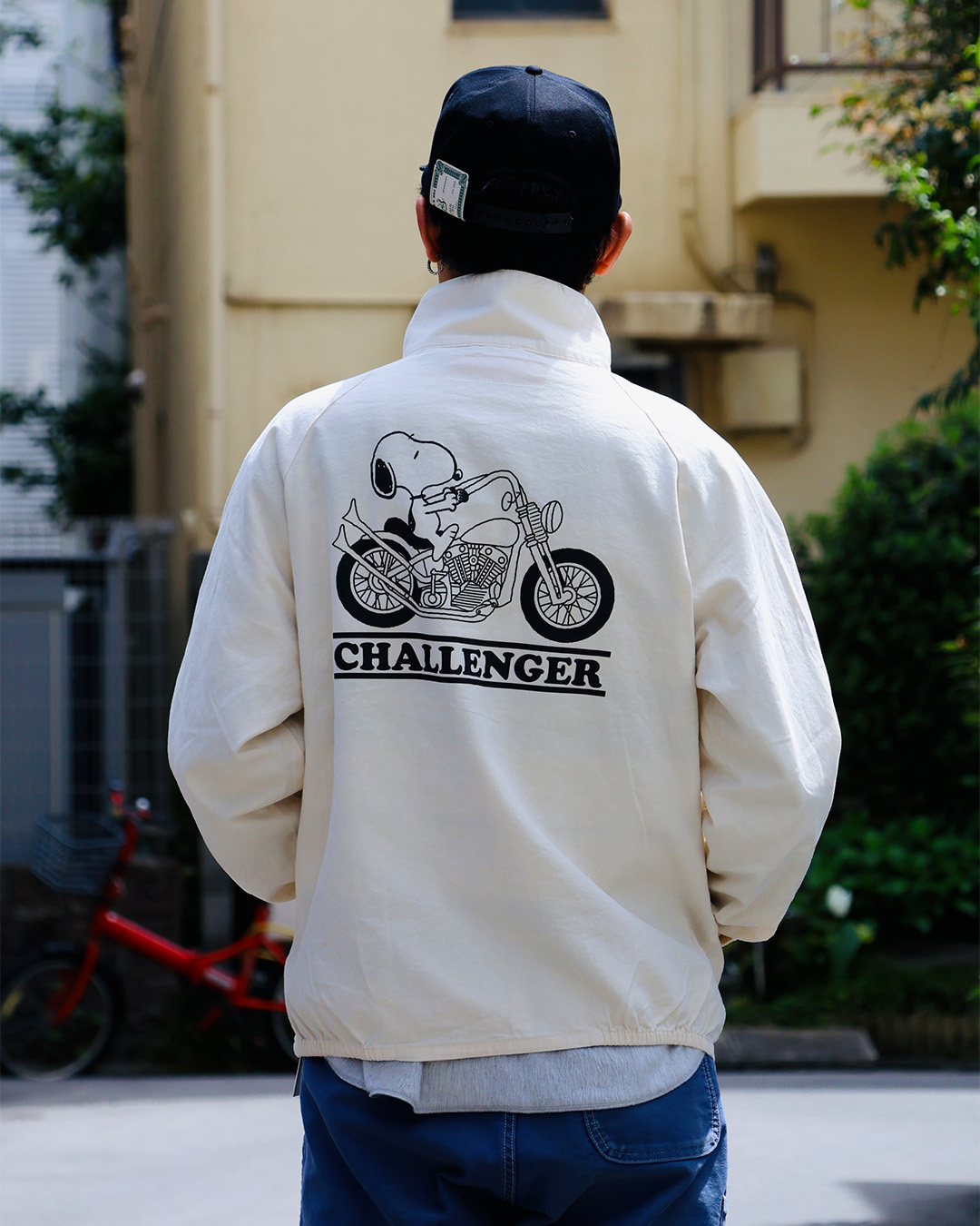 【CHALLENGER×SNOOPY】今の季節に丁度いい薄手のライトアウター