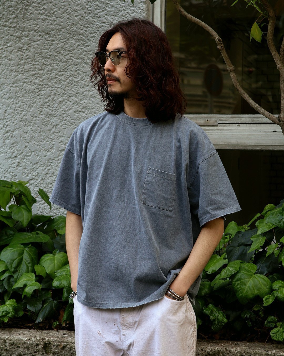 【ANACHRONORM】色味にこだわったショートスリーブTシャツ