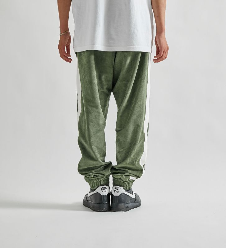 APPLEBUM Synthetic Suede Track Pants (Green) 2220807 公式通販