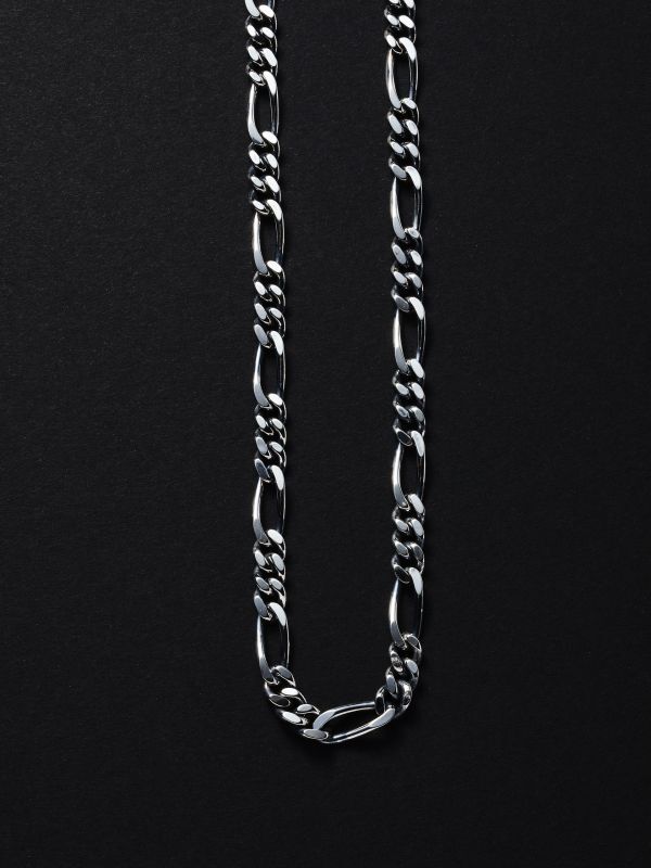 Engraved Narrow Wallet Chain (Short)