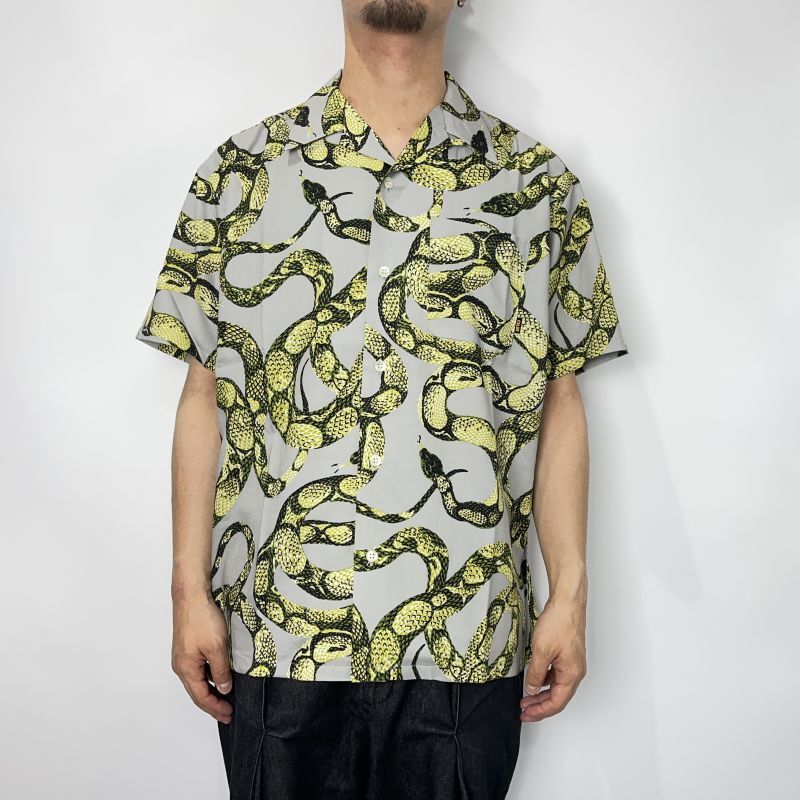 ヒート CALEE Allover snake pattern S/S Gray) - 通販 - www