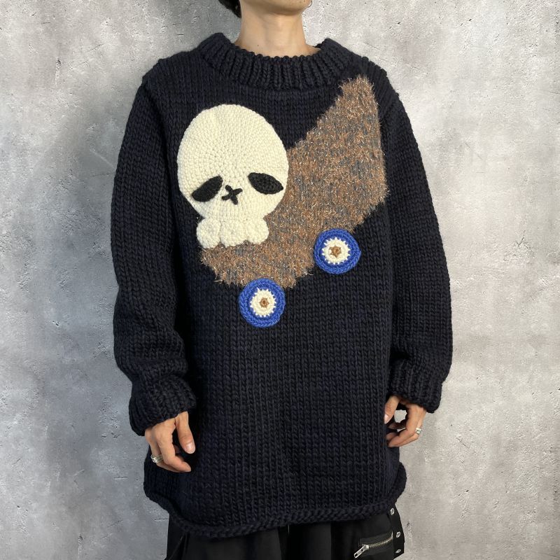 SKULL SWEATER