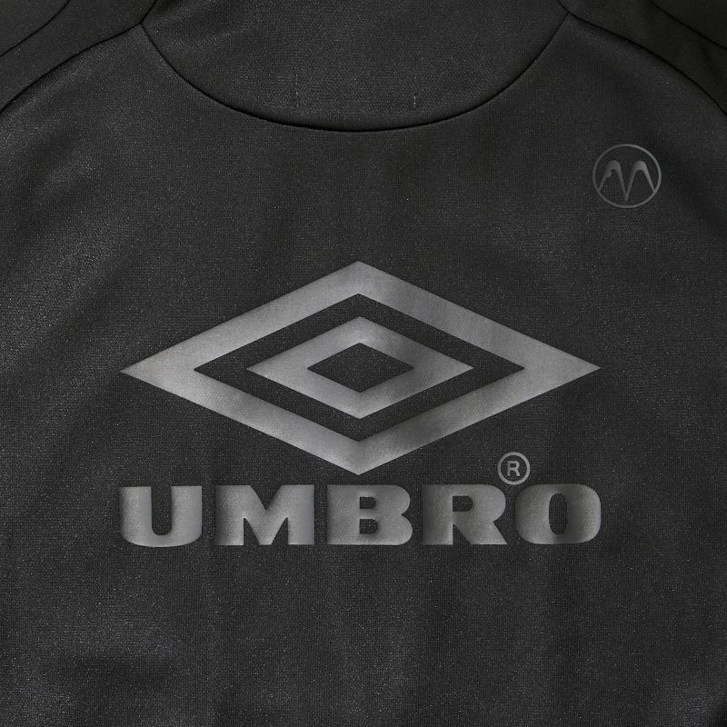 umbro Magic stickコラボ　トラックジャケット少し検討します